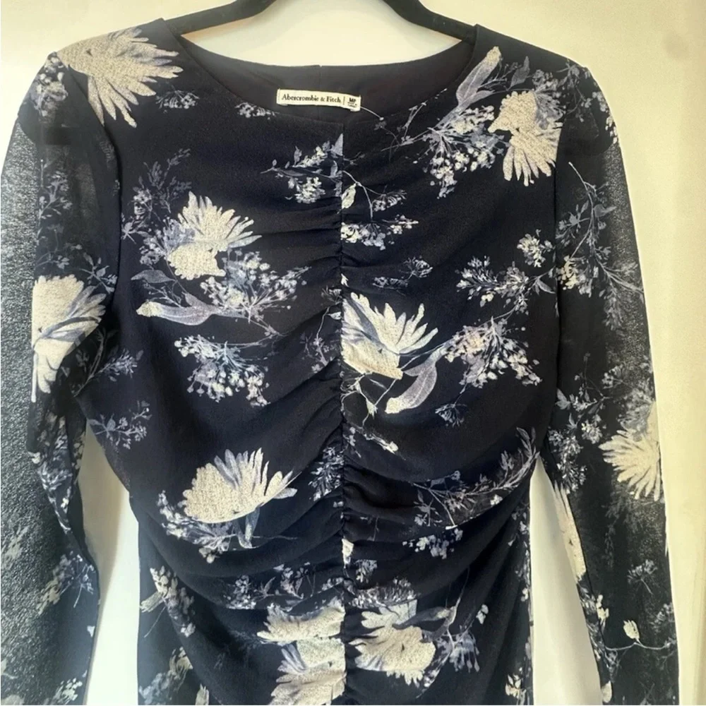 NWT Abercrombie & Fitch Floral Bodycon Midi Dress Sz MP - Picture 4 of 8